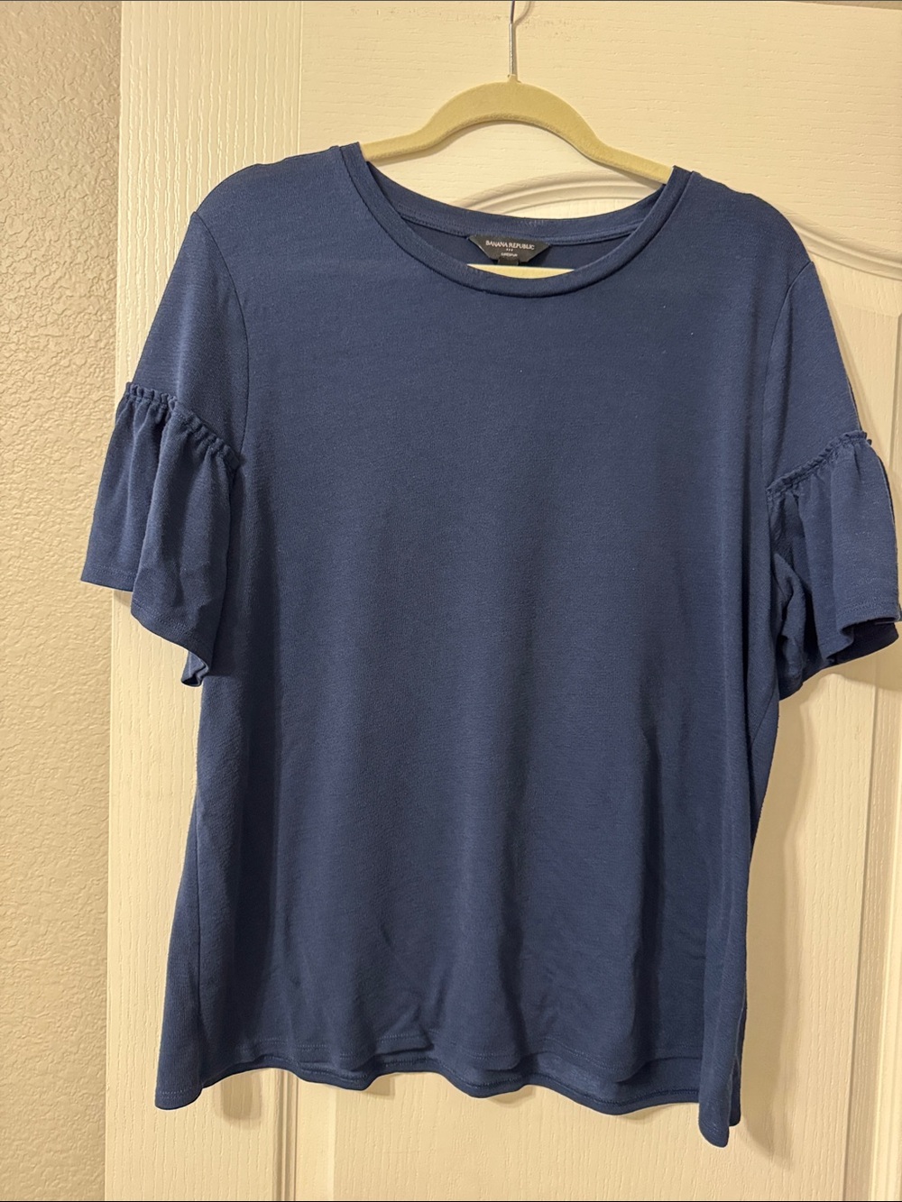 Banana Republic XL Navy Ruffle Sleeve Women's Top